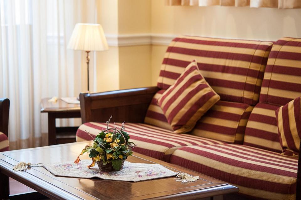 Hotel Garni Posta Пескассероли Экстерьер фото